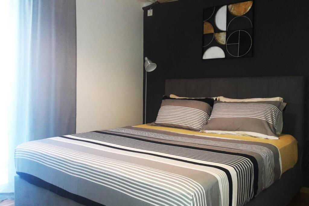アテネElegant & Charming Apt. In The Hilton Areaアパートメント エクステリア 写真